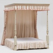 MODERN PAINTED CANOPY BEDFitte