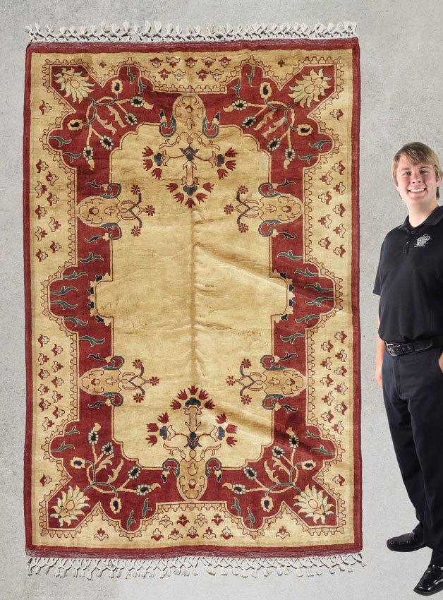 MODERN PAKISTANI HAND KNOTTED