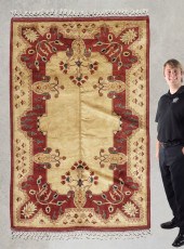 MODERN PAKISTANI HAND KNOTTED