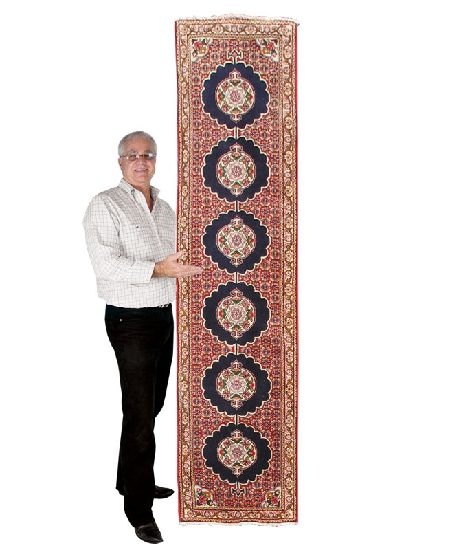 MODERN PERSIAN HAND KNOTTED WOOL