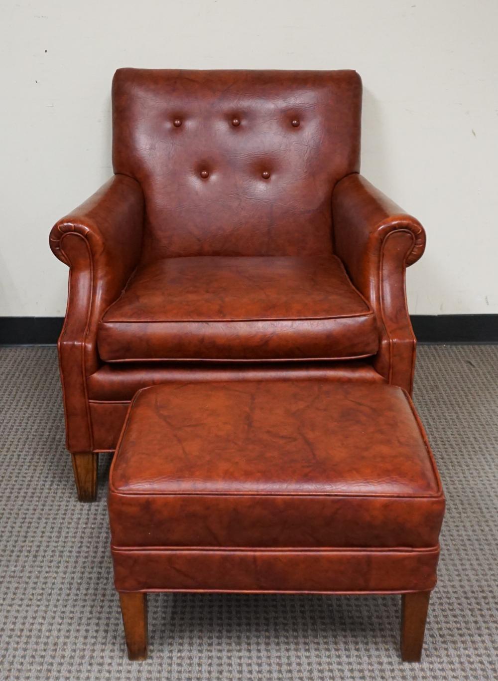 MODERN RED MOTTLED VINYL LOUNGE