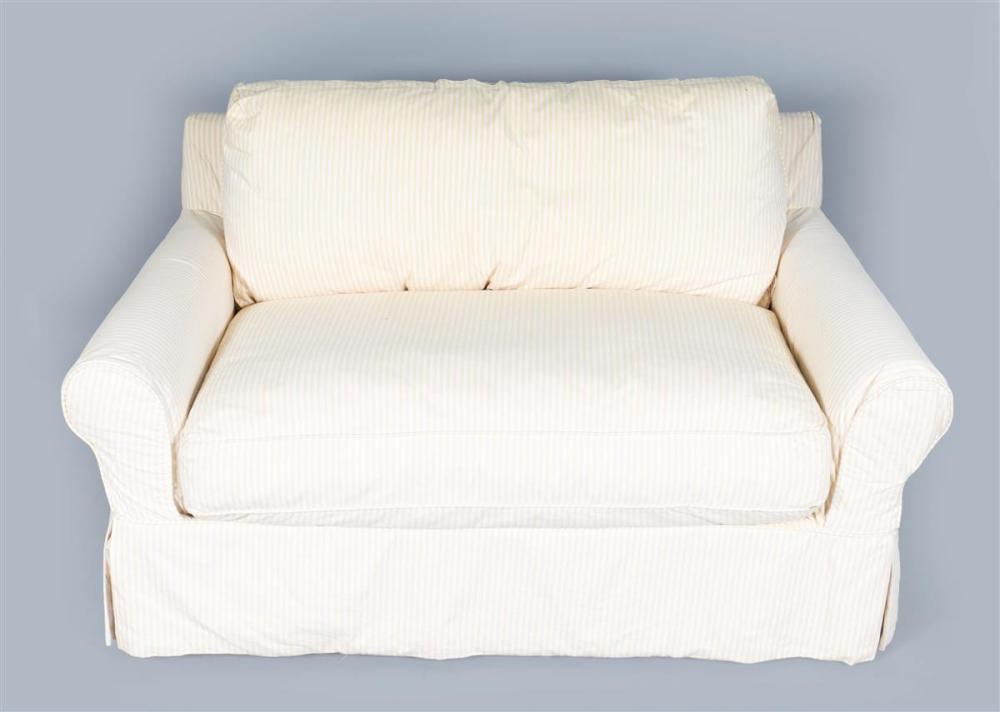 MODERN SLEEPER LOVESEATMODERN