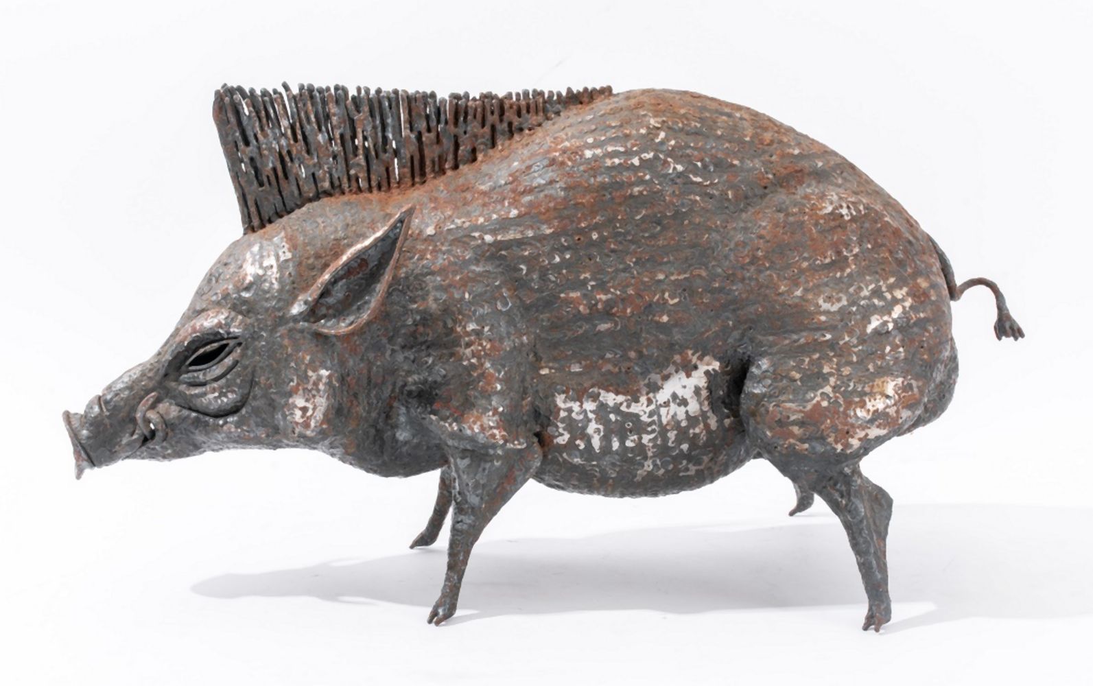 MODERN STANDING WARTHOG METAL