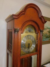 MODERN TALL CLOCKModern Coloni