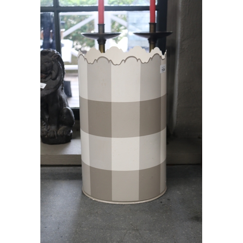Modern tole ware painted metal