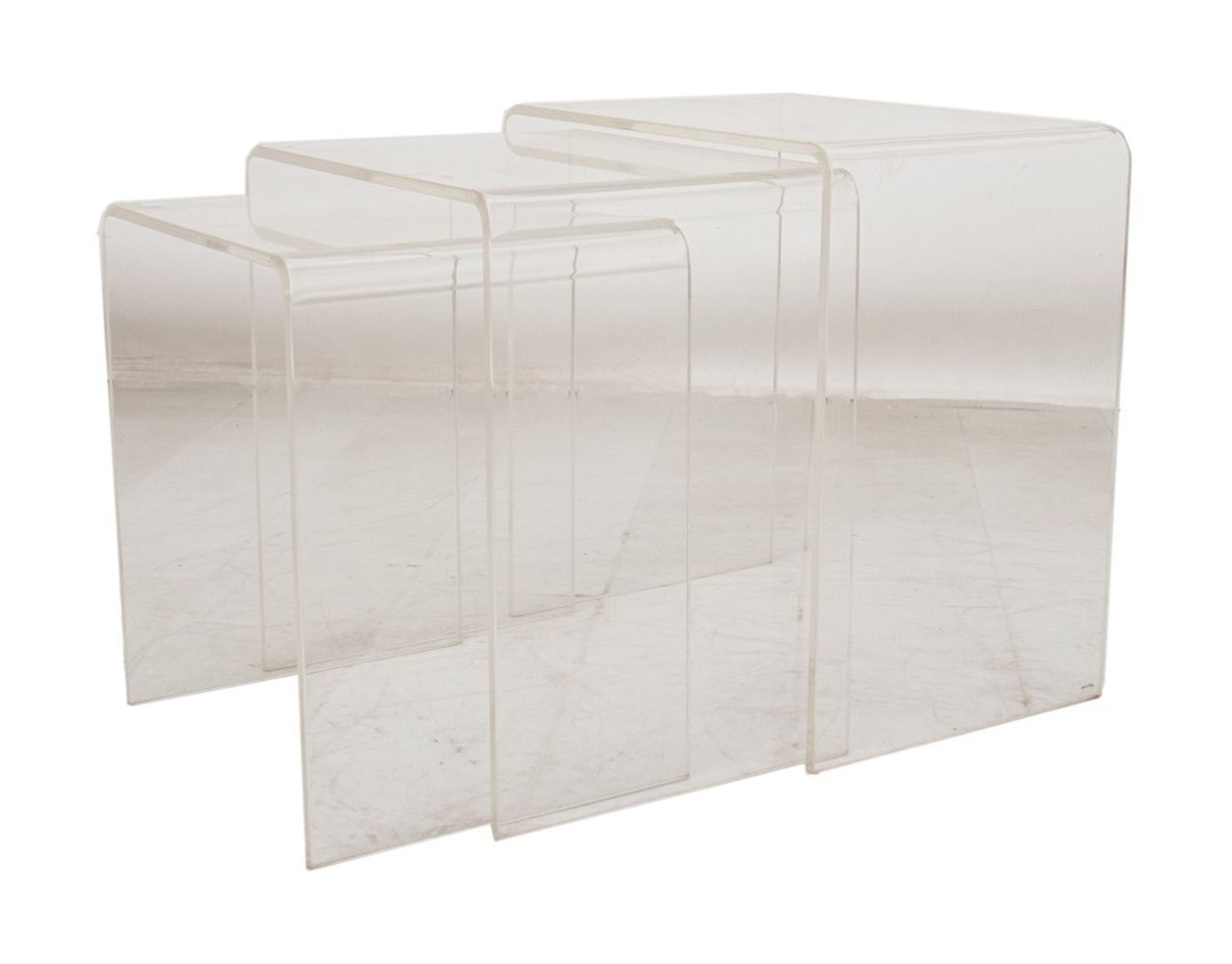 MODERN U-SHAPE LUCITE NESTING