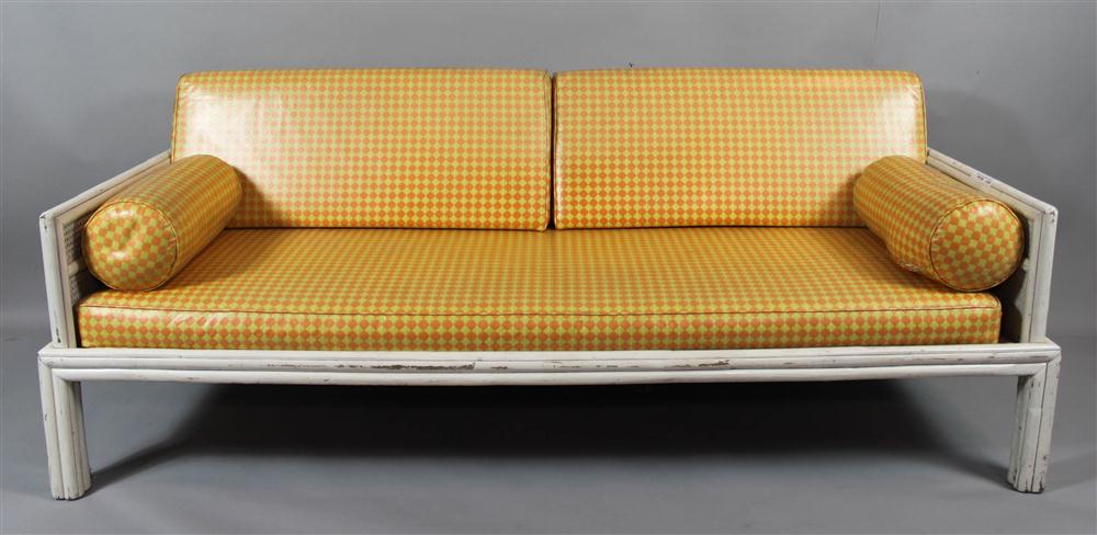 MODERN WHITE SOFA WITH GLAZED
