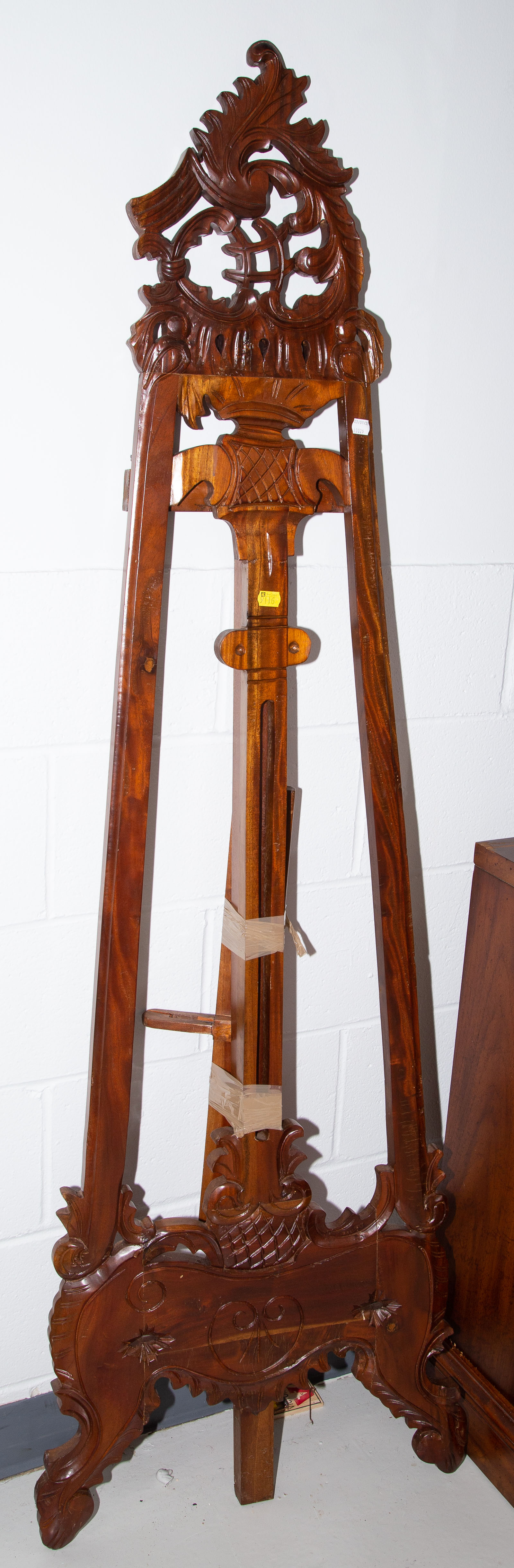 MODERN WOOD EASEL 66 1/2 in. H., 21