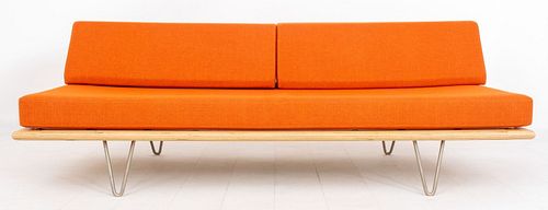 MODERNICA NELSON STYLE V LEG