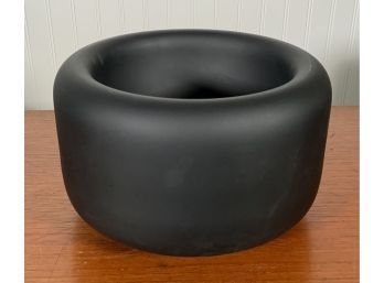 Modernist black frosted hollow