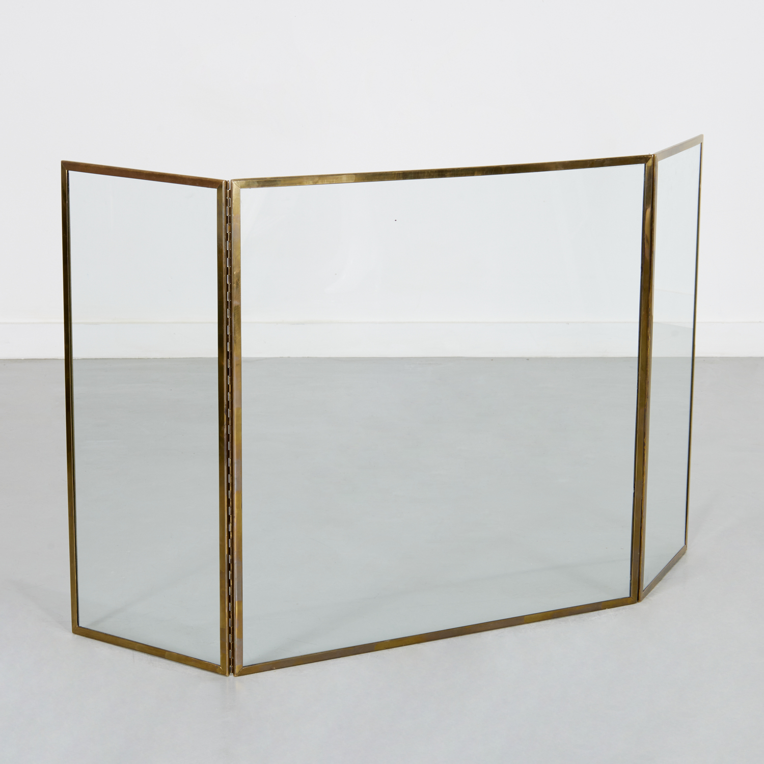 MODERNIST BRASS, GLASS FOLDING FIRE