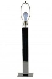 MODERNIST CHROME TABLE LAMPuns