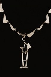 MODERNIST SILVER NECKLACE - Mo