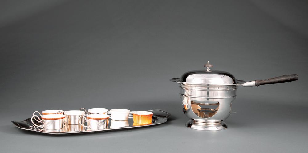 MODERNIST SILVERPLATE CHAFING