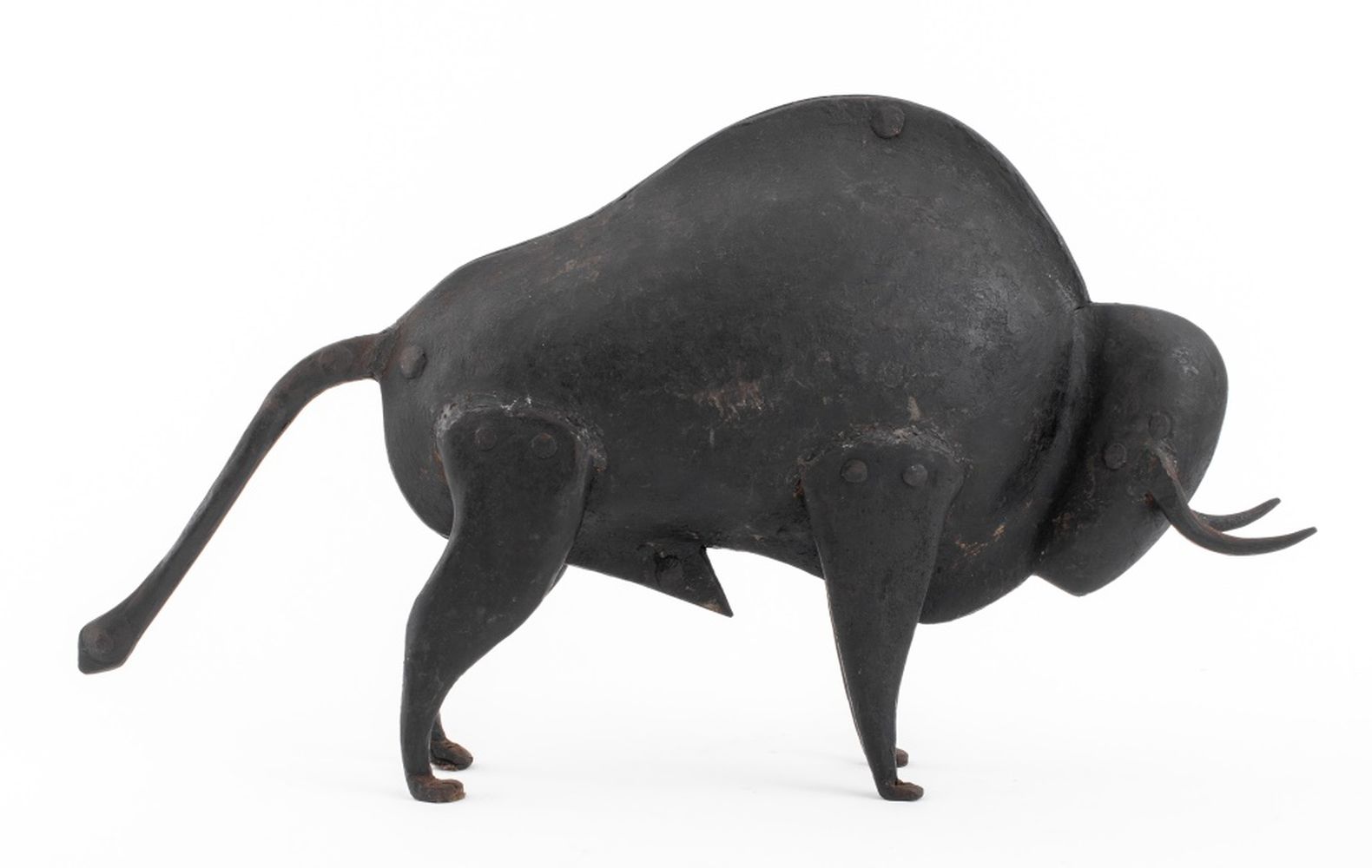 MODERNIST WELDED METAL BULL