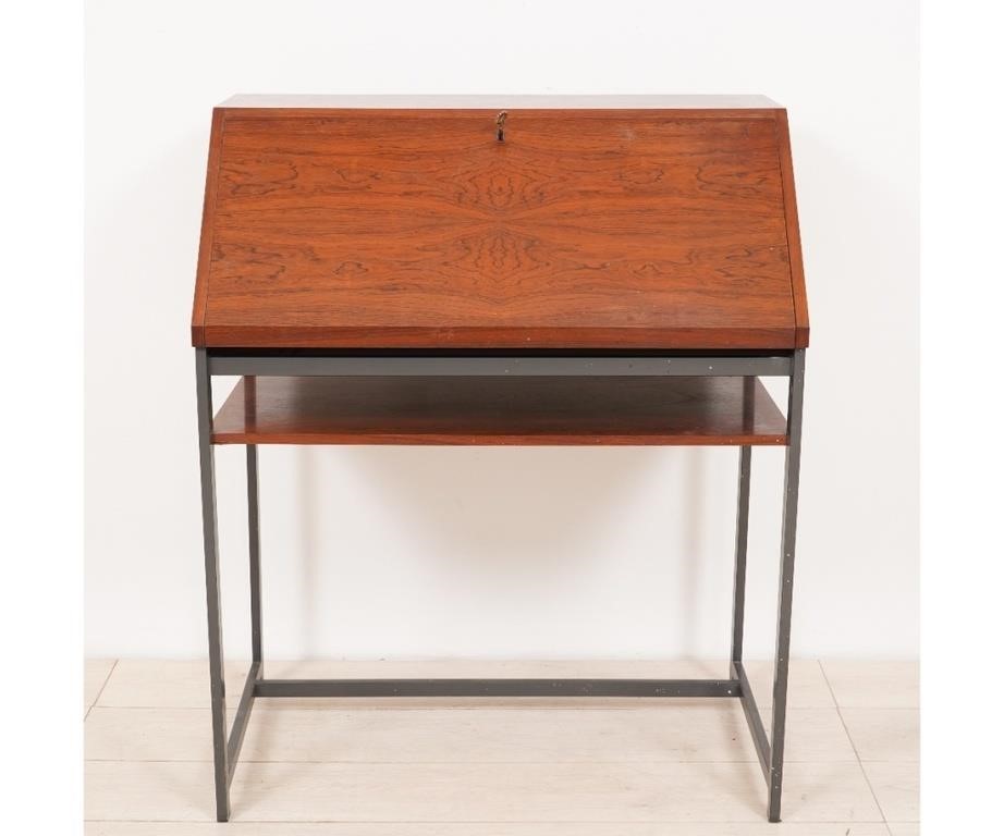 Modernist/Industrial style
