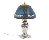 MOE-BRIDGES CO. BOUDOIR LAMP<b