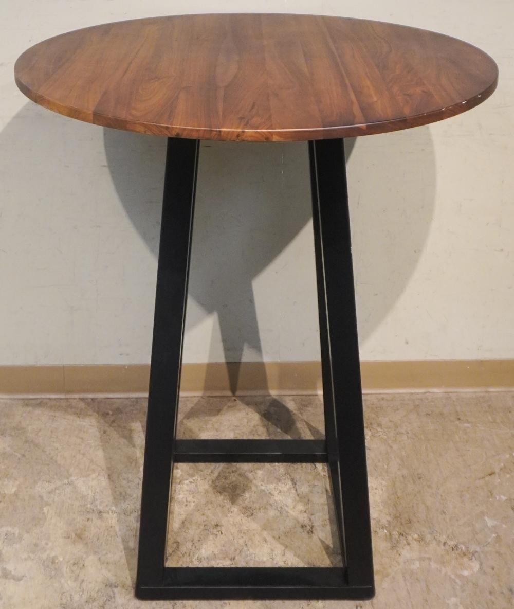 MOE'S HOME WALNUT VENEER TOP