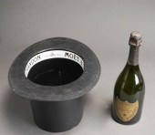 MOET & CHANDON PLASTIC TOP HAT