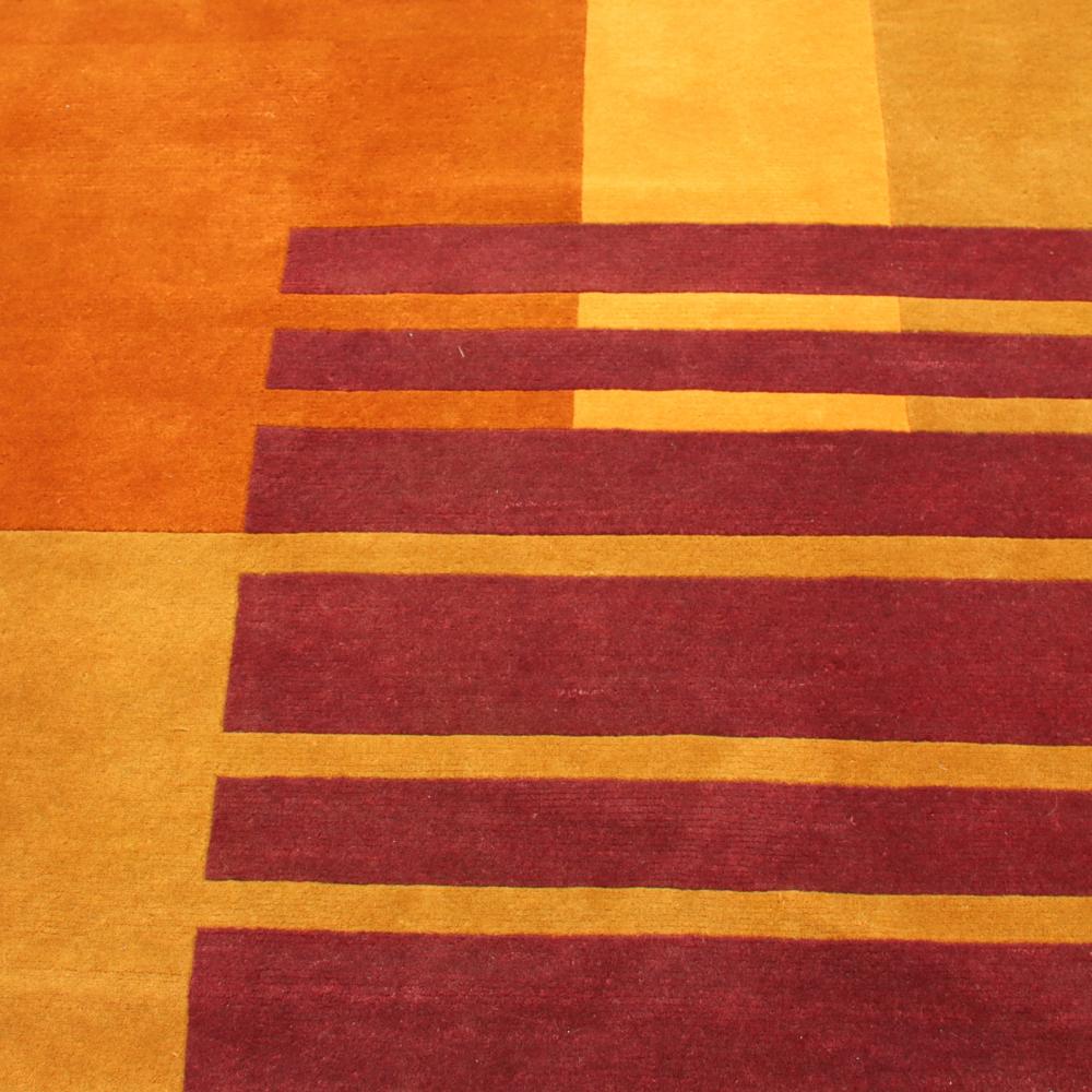 MOMENI POST-MODERN HAND WOVEN