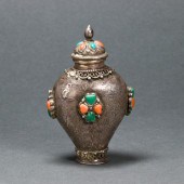 MONGOLIAN SILVER SNUFF BOTTLE