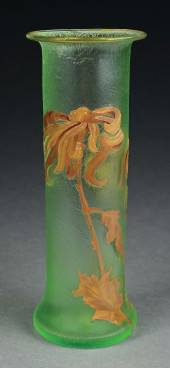 MONT JOYE CHRYSANTHEMUM CAMEO