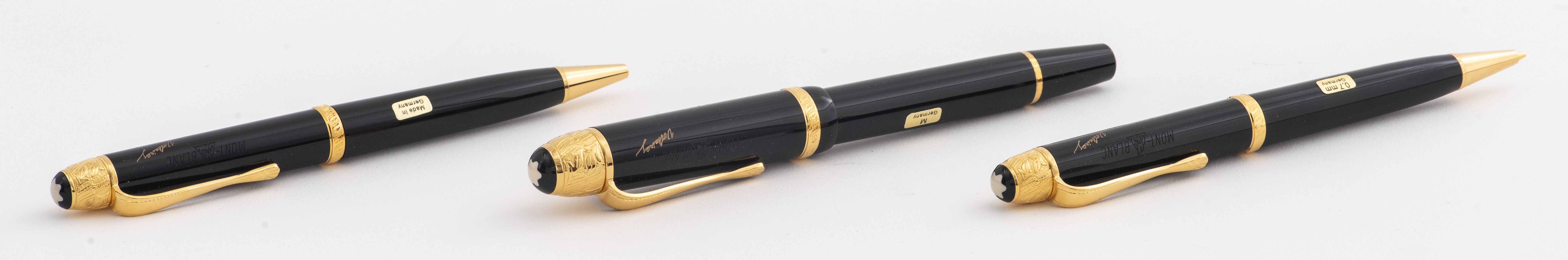 MONTBLANC 'VOLTAIRE' PEN SET