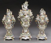 Monumental 3 Pc. Dresden porce