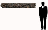 MONUMENTAL ANTIQUE CHINESE TEM