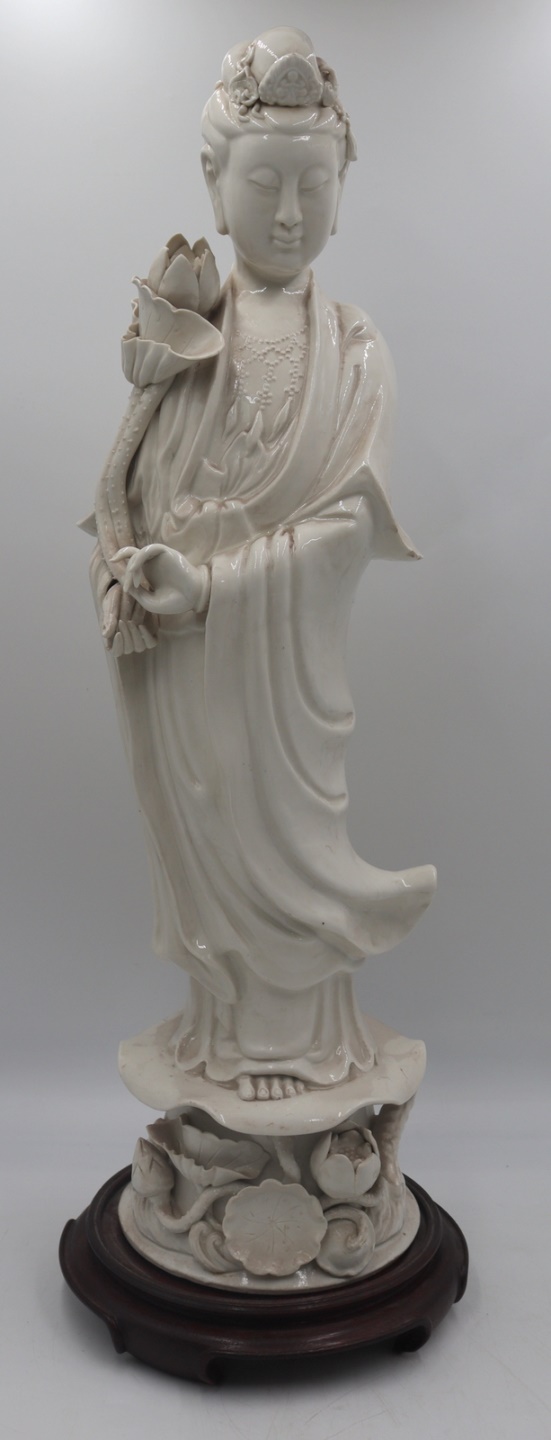 MONUMENTAL CHINESE BLANC DE CHINE