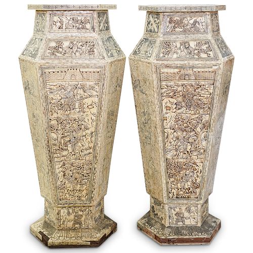 MONUMENTAL CHINESE BONE