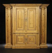 Monumental English Carved, Str