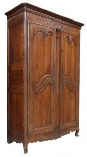 MONUMENTAL FRENCH PROVINCIAL A