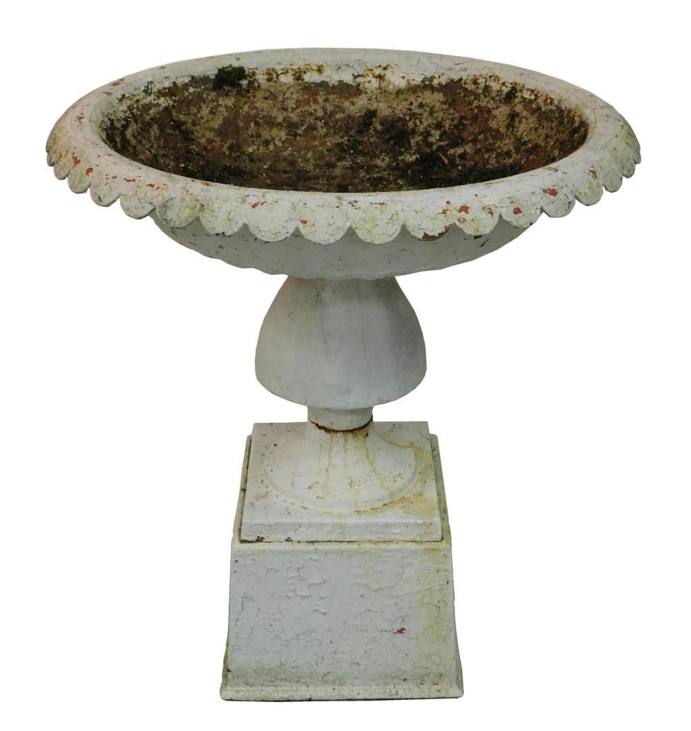 MONUMENTAL IRON GARDEN URN, DETAILS