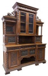MONUMENTAL ITALIAN WALNUT SIDE