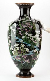 MONUMENTAL JAPANESE CLOISONNE