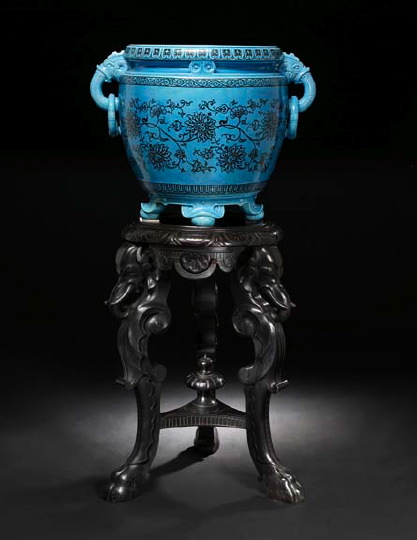 Monumental Minton
