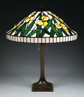 MONUMENTAL WHALEY DAFFODIL LEA