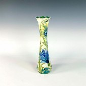 MOORCROFT MACINTYRE VASE, REVI