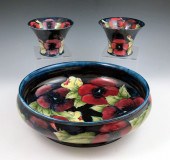 MOORCROFT PANSY CENTERBOWL & C