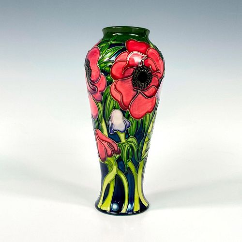 MOORCROFT POTTERY ANEMONE VASEAn
