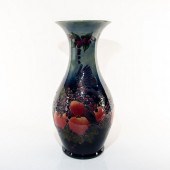 MOORCROFT POTTERY LARGE VASE,