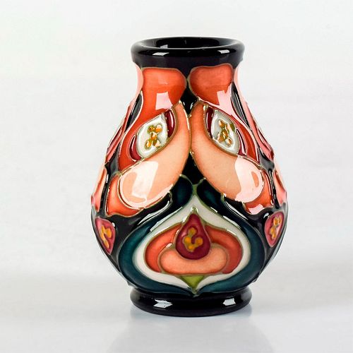 MOORCROFT POTTERY MINIATURE VASE,