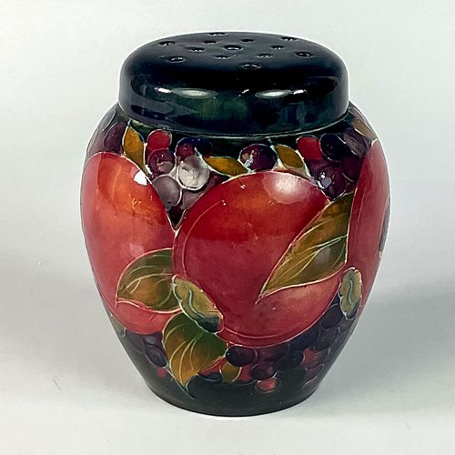MOORCROFT POTTERY POMANDER,