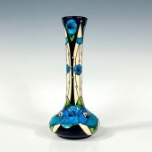 MOORCROFT POTTERY RENNIE ROSE