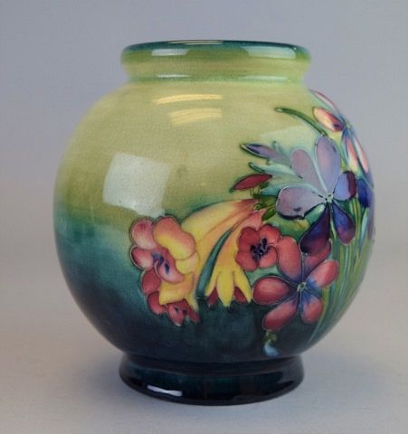 MOORCROFT POTTERY SPRING FLOWERS