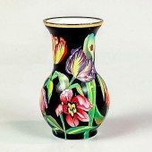 MOORCROFT POTTERY TULIPS VASEL