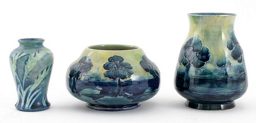 MOORCROFT &QUOT;WHEAT&QUOT; AND