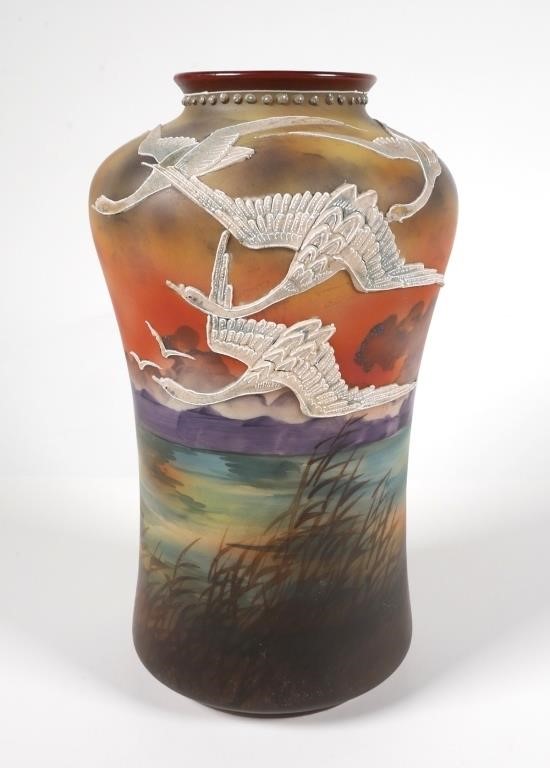 MORIAGE NIPPON VASE ART DECOEarly