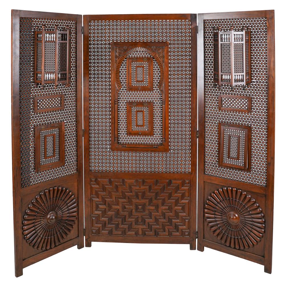 MOROCCAN STYLE THREE-FOLD CARVED